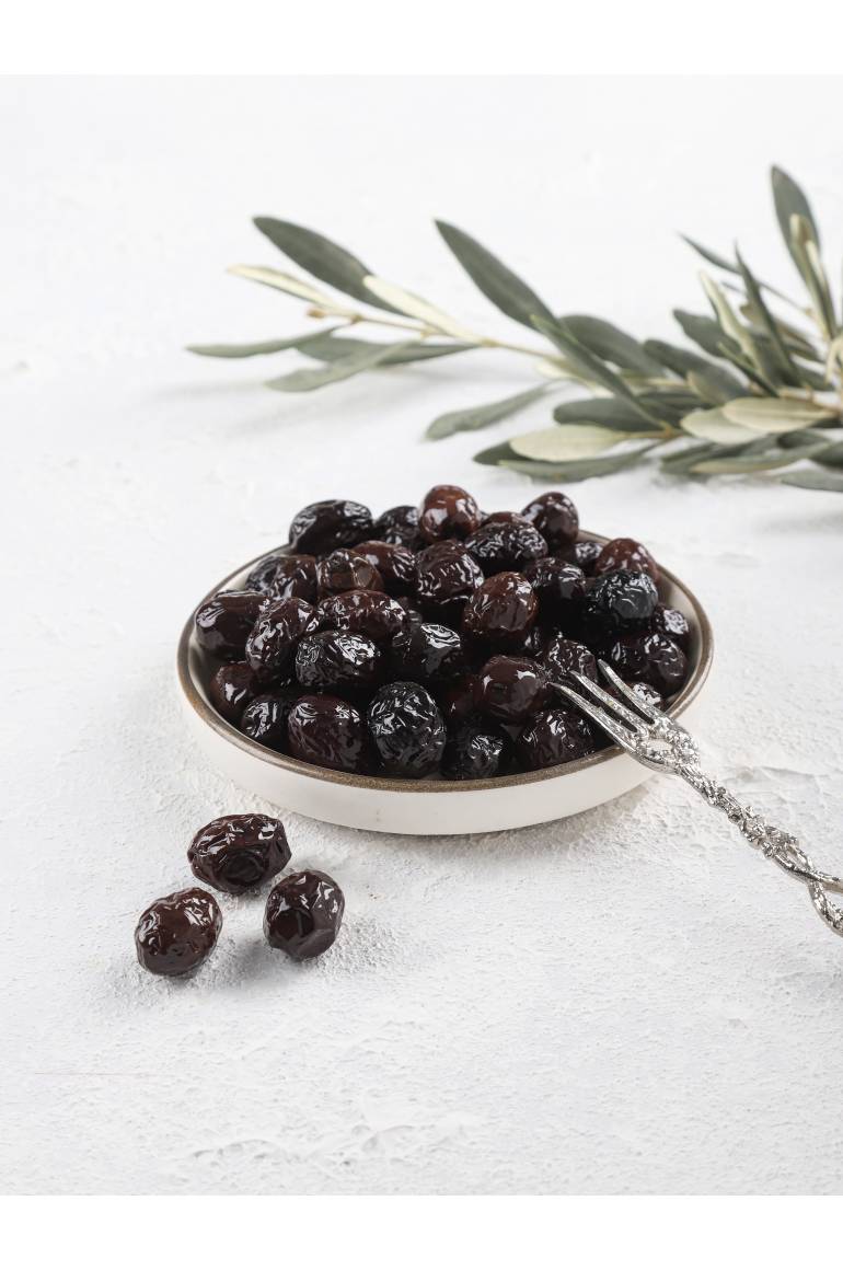 Edremit Çevirme Siyah Zeytin 1KG