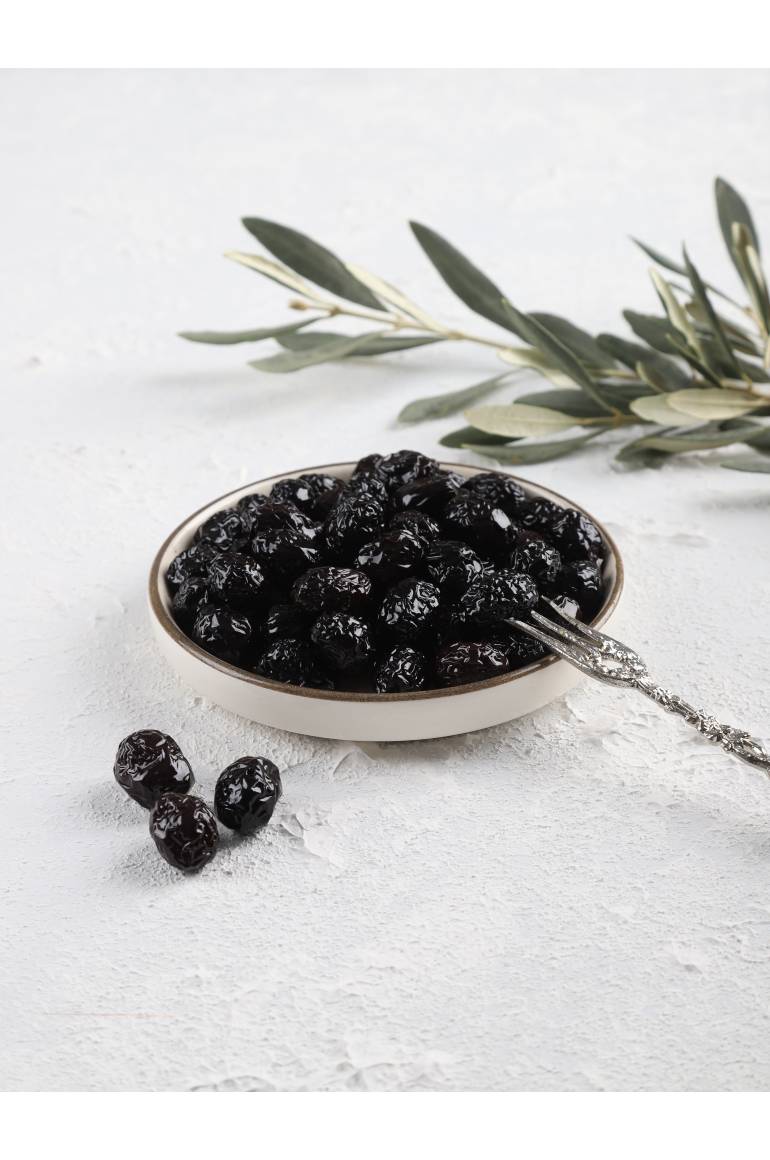 Gemlik Kuru Sele 3 No Siyah Zeytin 320-350 Kalibre